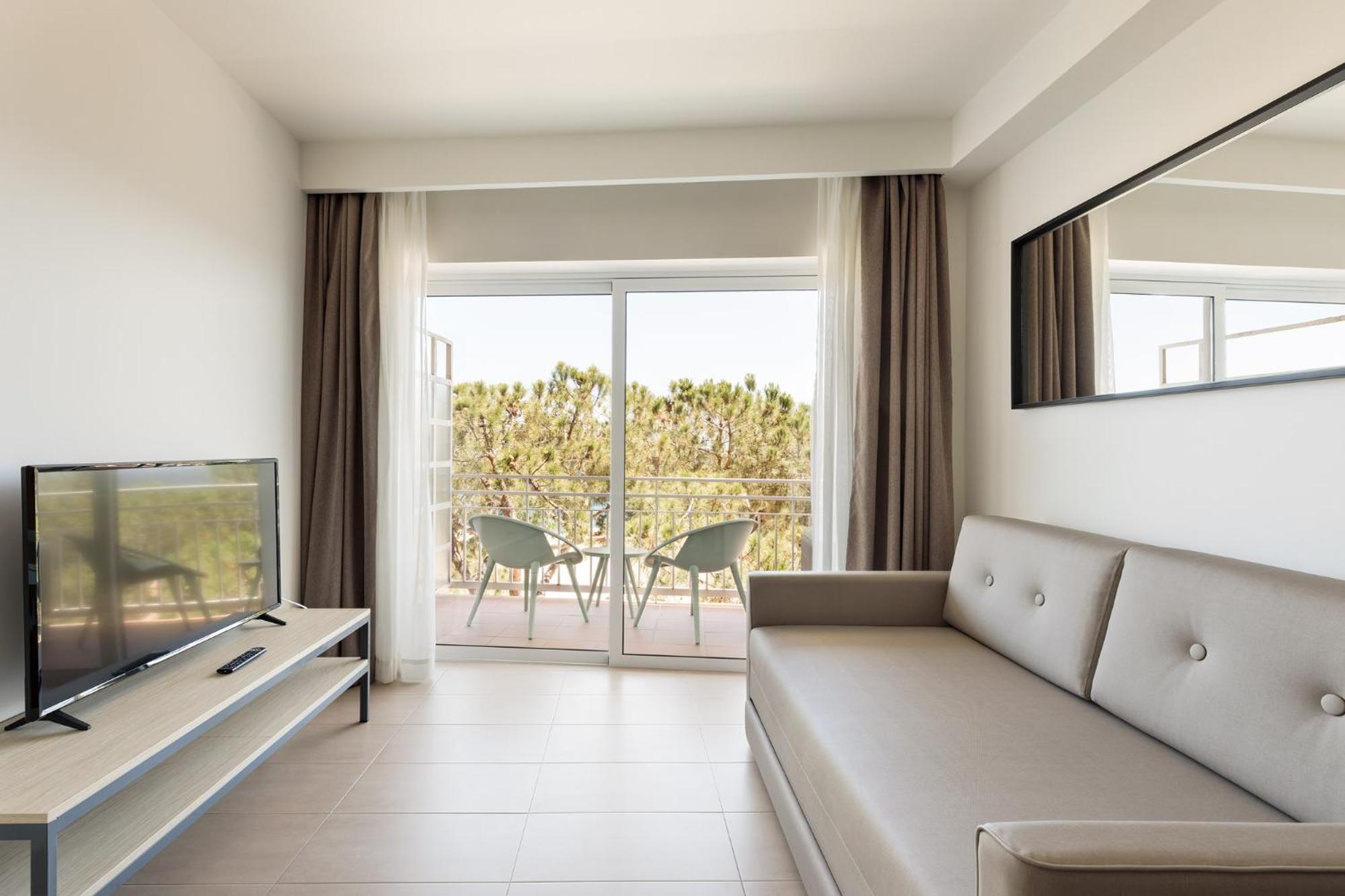 Aparthotel Xic Platja d'Aro Exterior photo