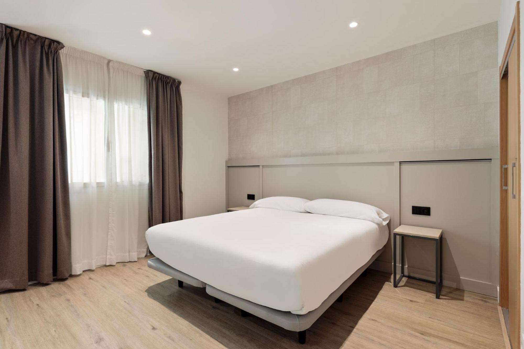Aparthotel Xic Platja d'Aro Exterior photo